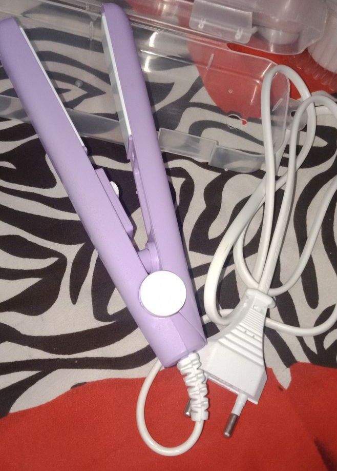 Magic Hair Straightner